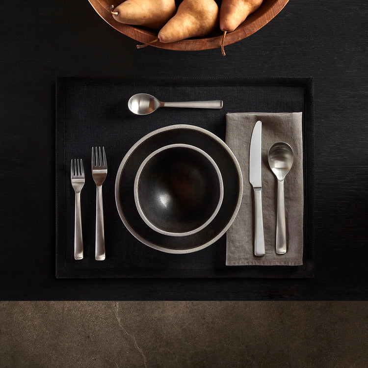 Solid Linen Table Napkin - Marjoram | James Perse Los Angeles