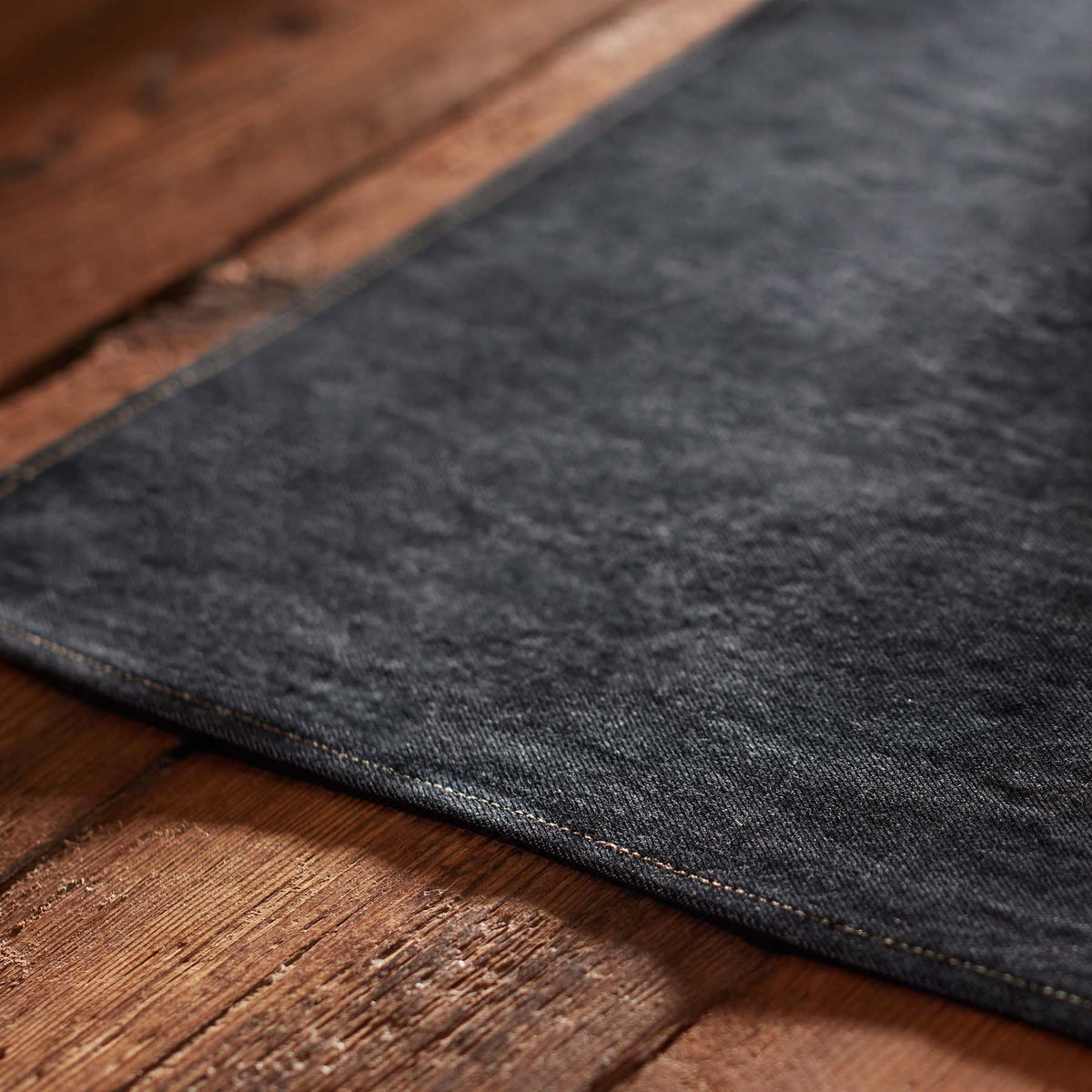 Lightweight Denim Placemat - Indigo Denim | James Perse Los Angeles