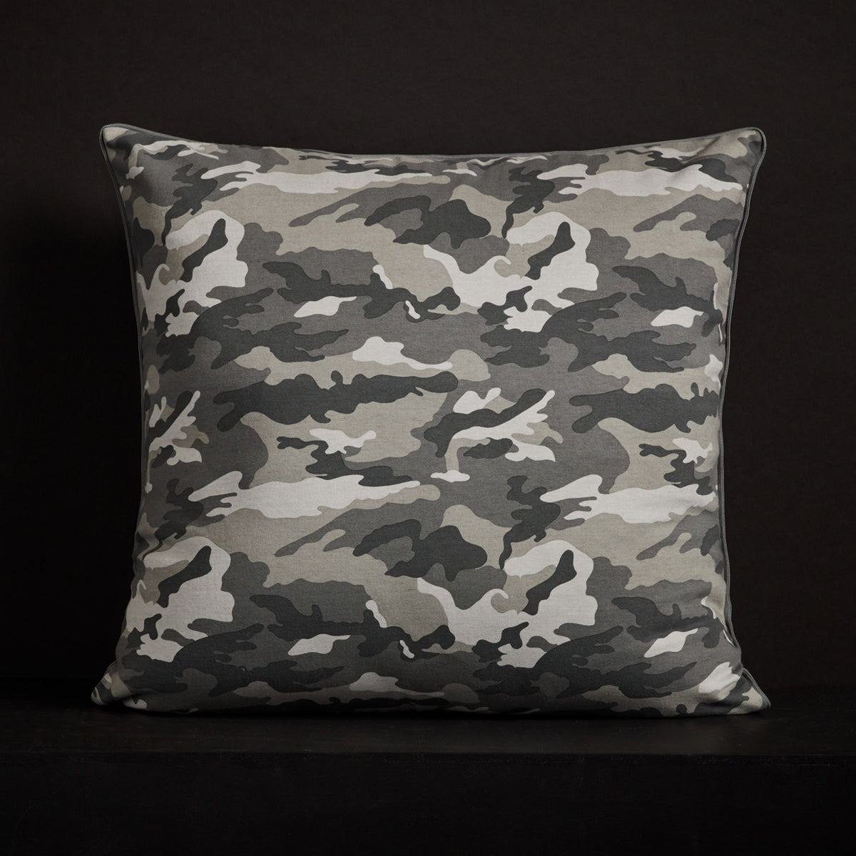 Camo Throw Pillow With Piping - Arctic Camo | James Perse Los Angeles