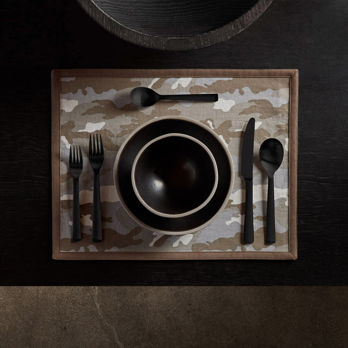 Camo Placemat w/ Suede Trim in Desert Camo/Natural | James Perse Los Angeles