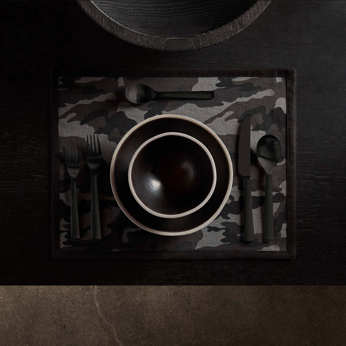 Camo Placemat w/ Suede Trim in Night Camo/Black | James Perse Los Angeles