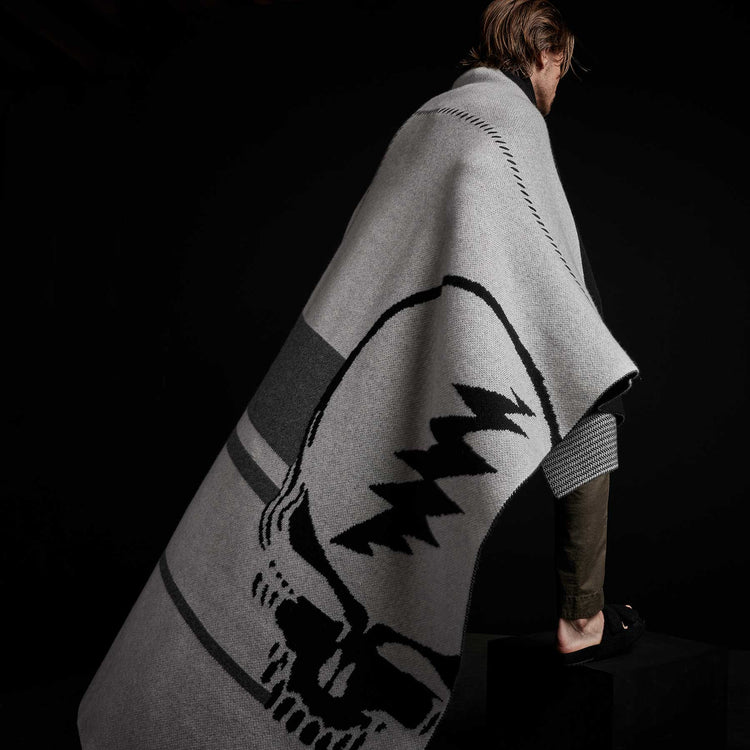 Grateful Dead Cashmere Blanket in Flyash/Black/Dark Grey | James Perse Los Angeles