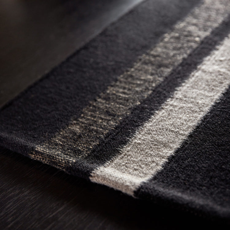 Placemat Wool Double Stripe - Black/Black Marle/Pearl Greyy
