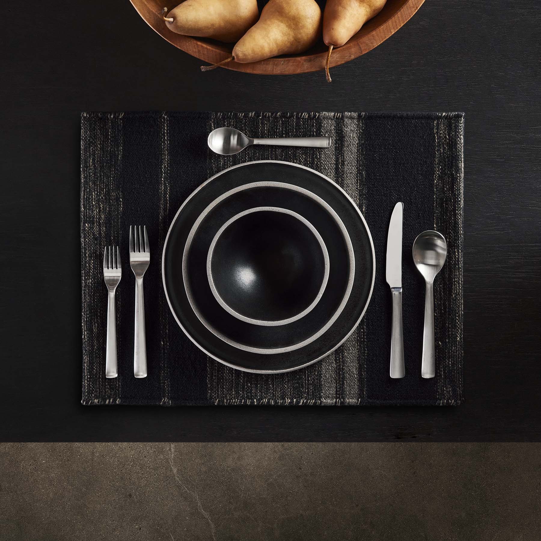 Placemat Wool Multi Stripe - Black Marle/Black/Flint | James Perse Los Angeles