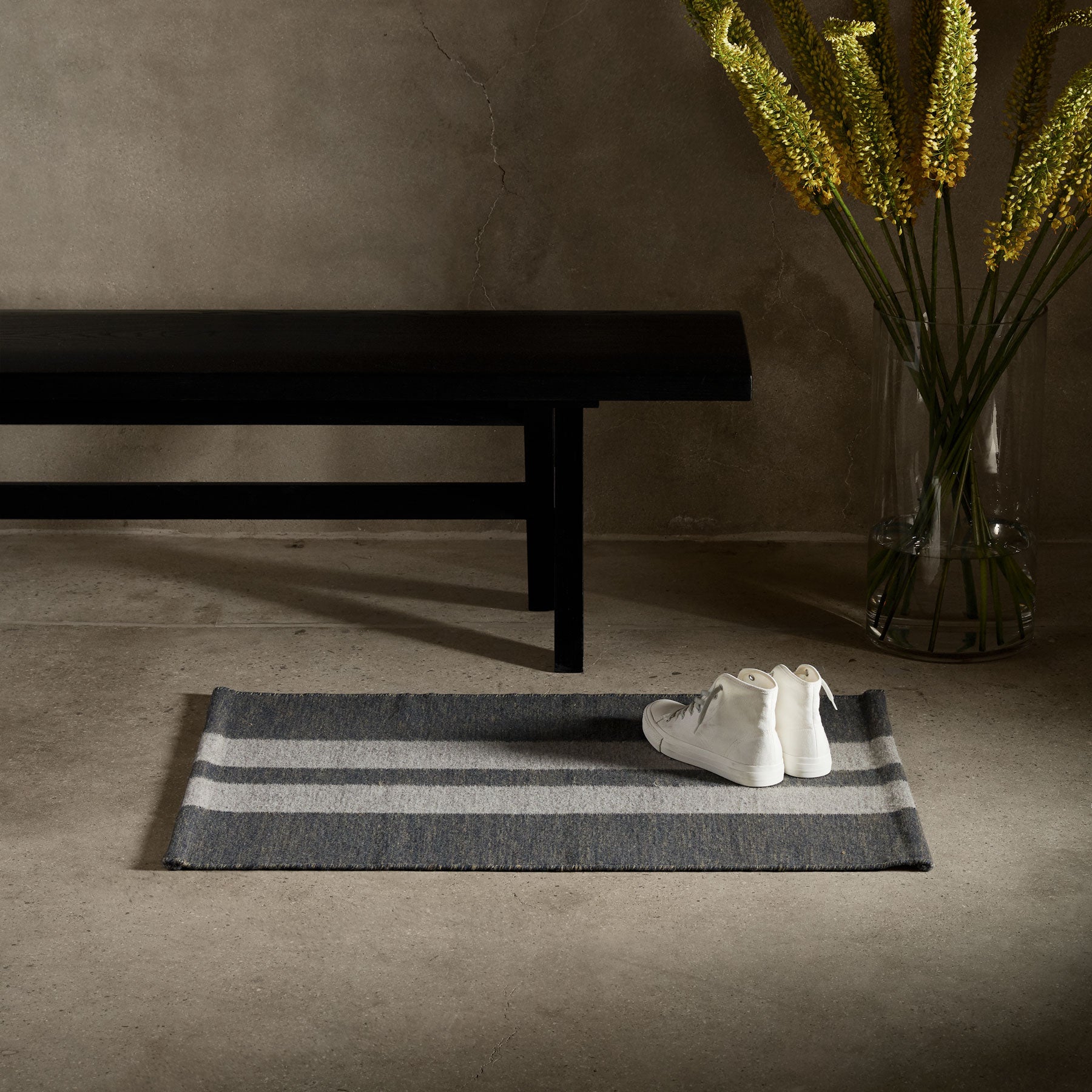 Striped Entry Mat 2Ft X 3Ft in Guntmetal Marle/Pearl Grey | James Perse Los Angeles