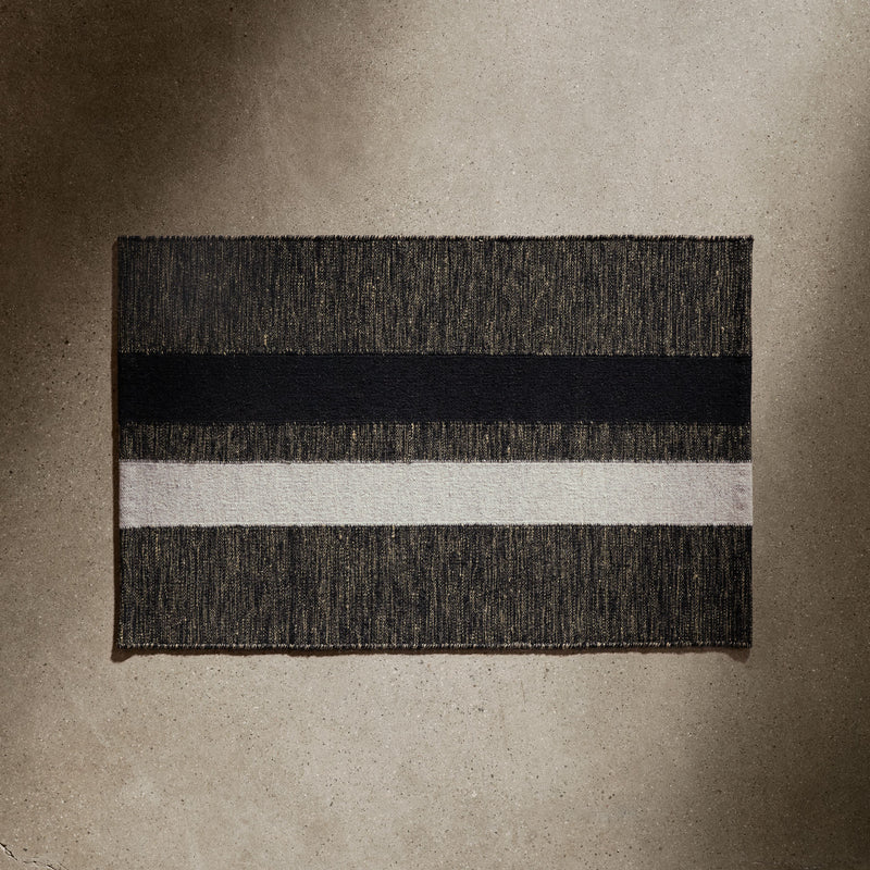 Striped Entry Mat 2Ft X 3Ft in Pearl Grey/Black | James Perse Los Angeles