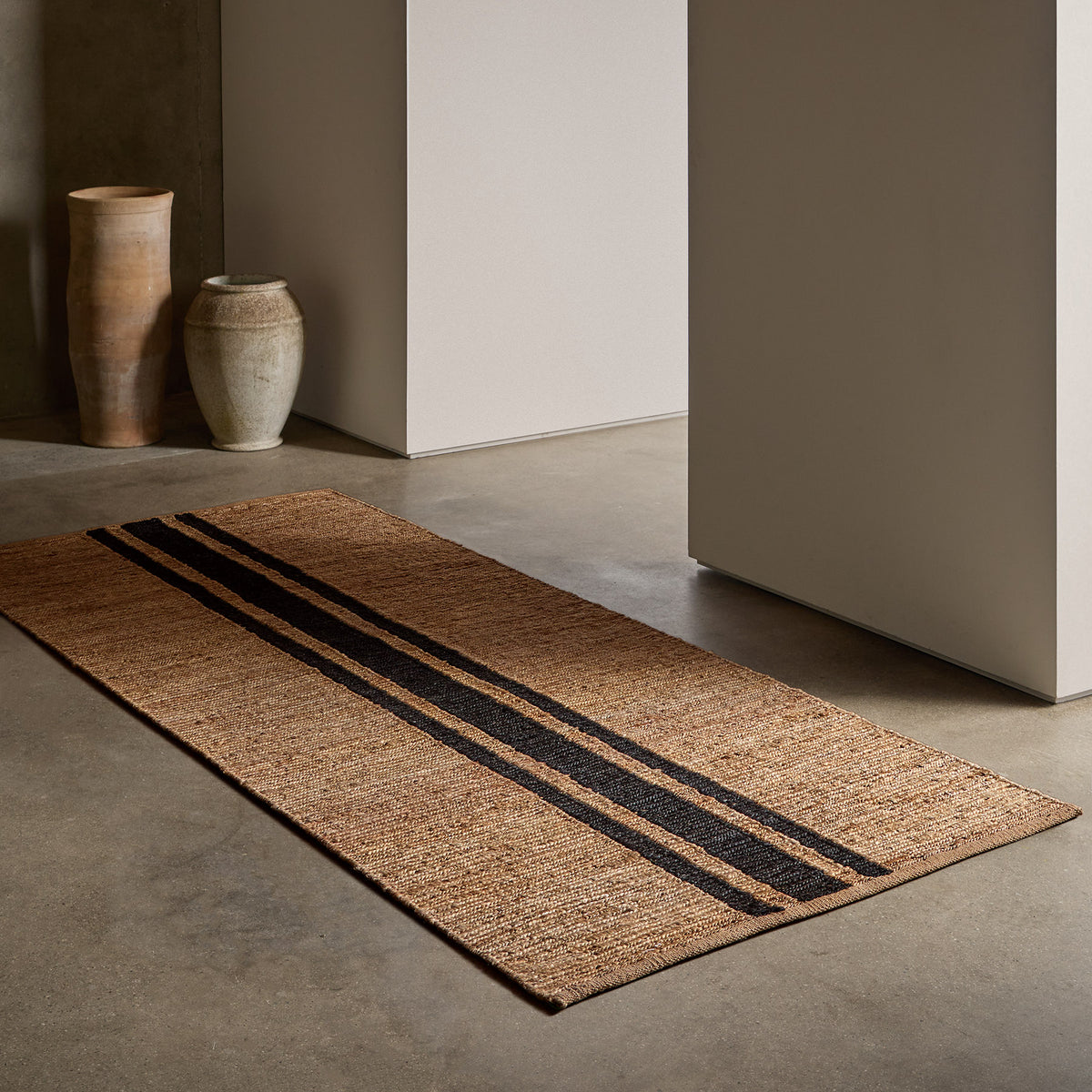Triple Stripe Jute Runner 3.5Ft X 9Ft in Natural/Charcoal Stripe | James Perse Los Angeles