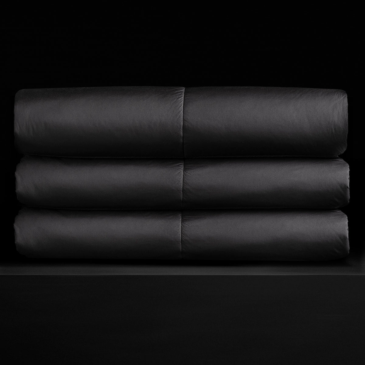 Y/OSEMITE Quilted Blanket in Black/Black | James Perse Los Angeles