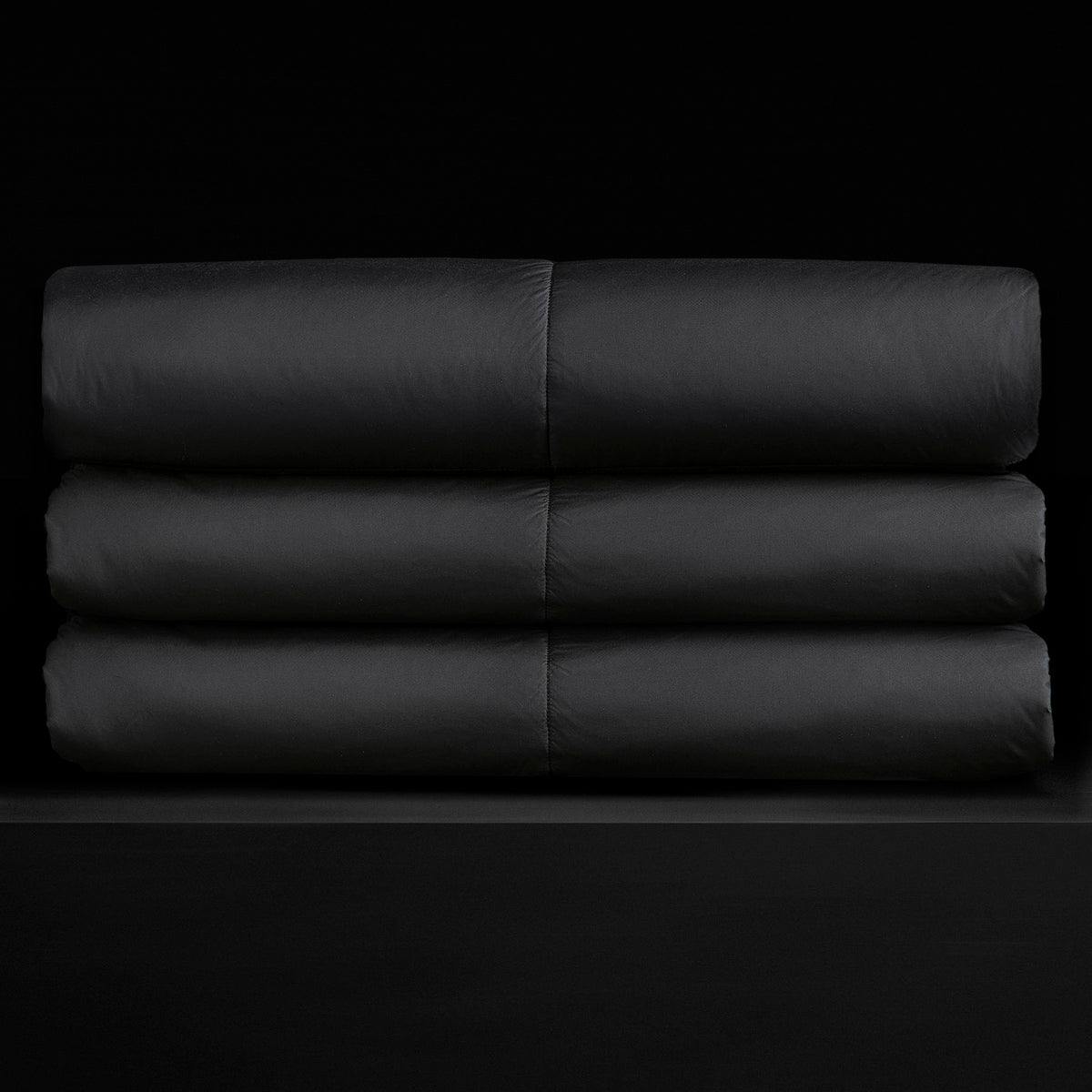 Y/OSEMITE Quilted Blanket in Navy/Neon | James Perse Los Angeles