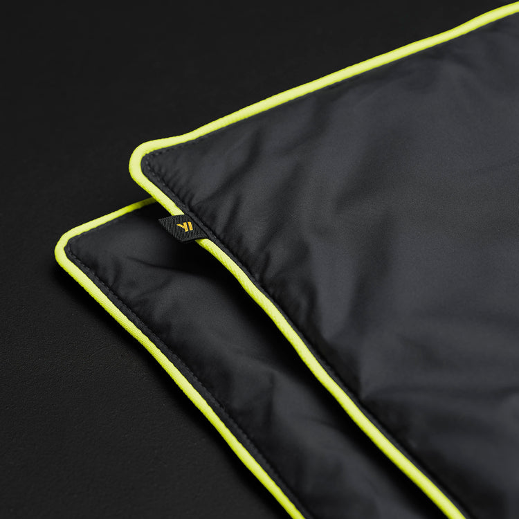 Y/OSEMITE Quilted Blanket in Navy/Neon | James Perse Los Angeles