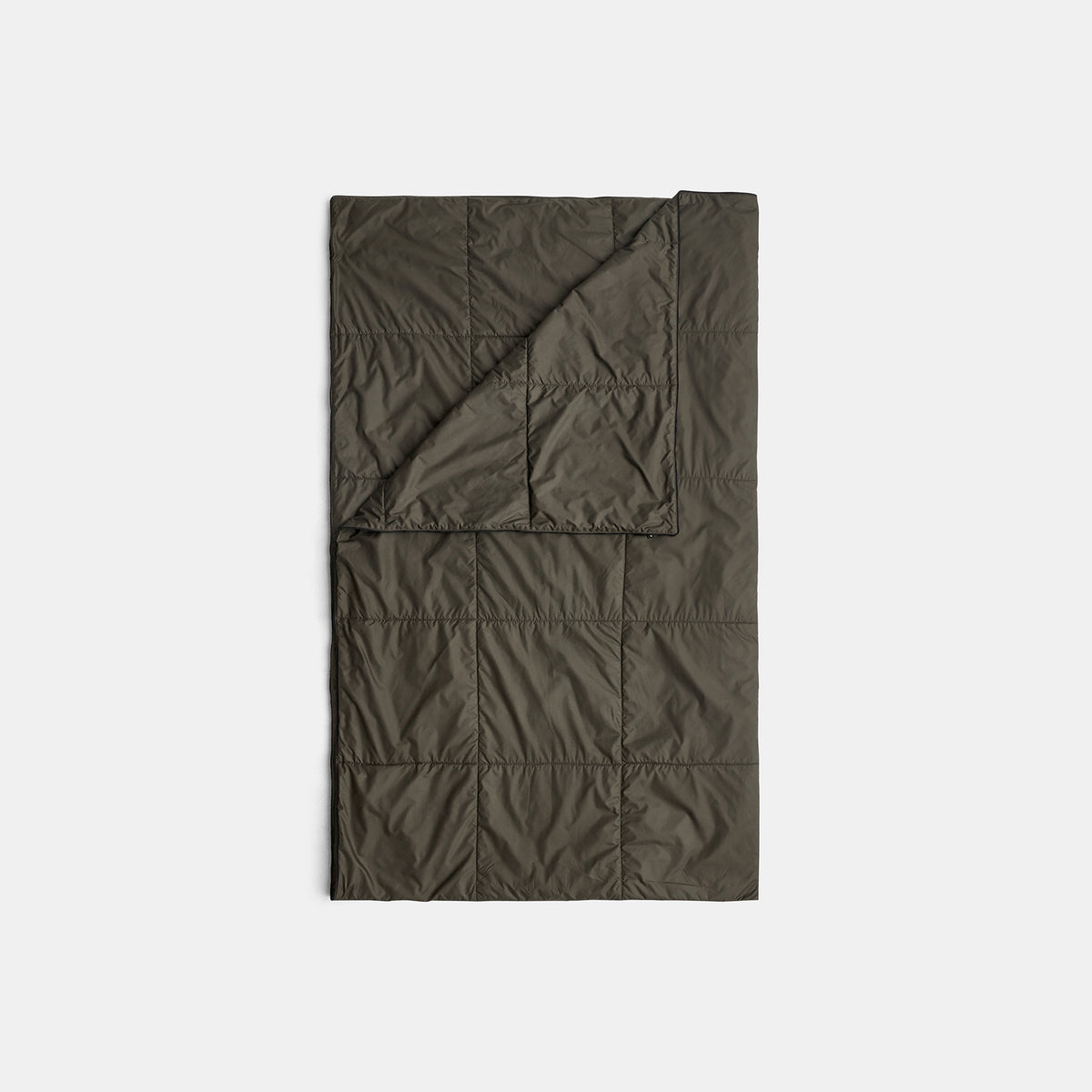 Y/OSEMITE Quilted Blanket In Olive/Black | James Perse Los Angeles