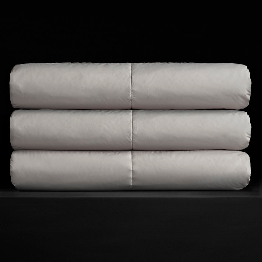 Y/OSEMITE Quilted Blanket in Putty/White | James Perse Los Angeles