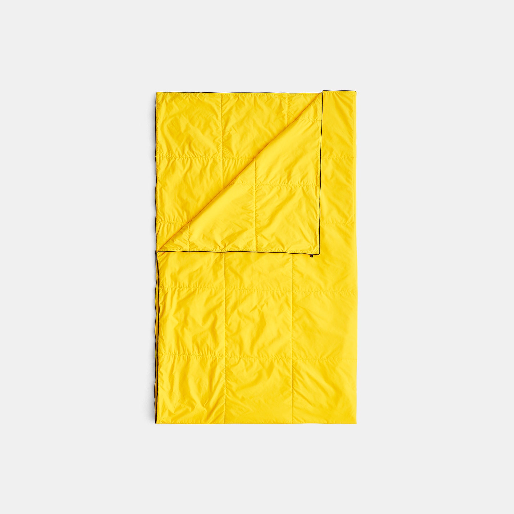 Y/OSEMITE Quilted Blanket In Yellow/Carbon | James Perse Los Angeles