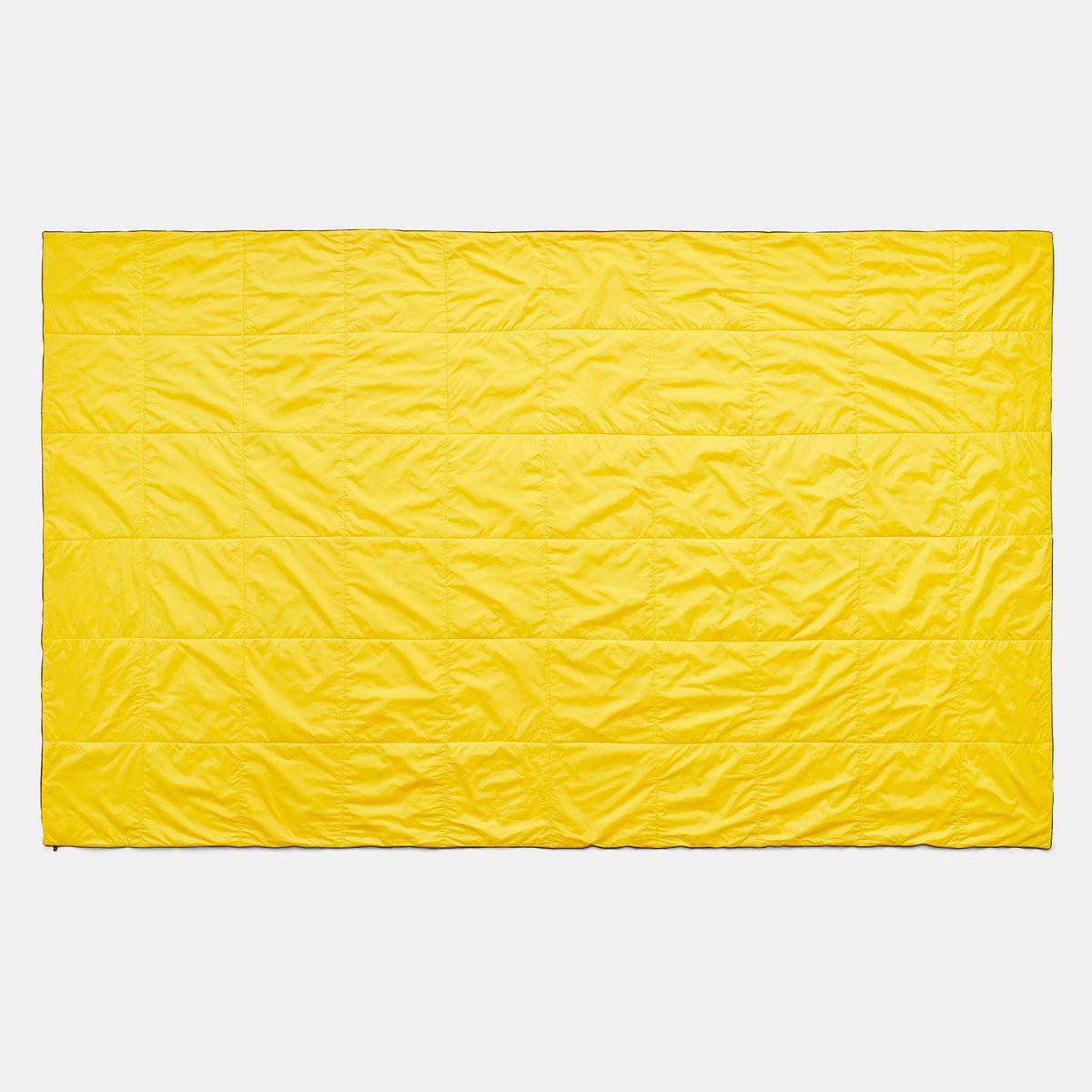 Y/OSEMITE Quilted Blanket In Yellow/Carbon | James Perse Los Angeles