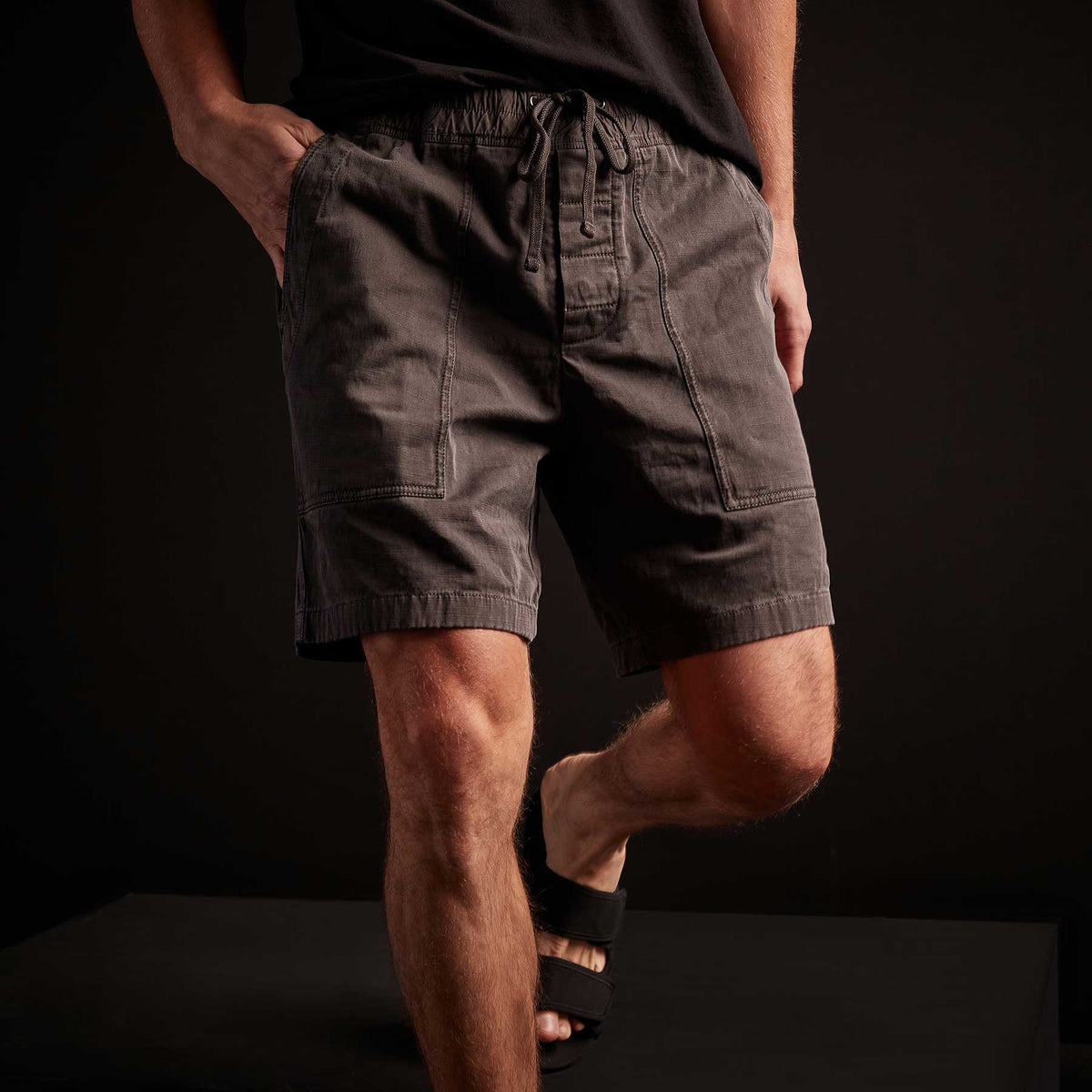 Army Cotton Slub Utility Short - Magma Pigment | James Perse Los Angeles