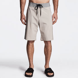 Y/OSEMITE Tri Color Boardshort - Sand/Stone/Shell | James Perse Los Angeles