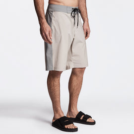 Y/OSEMITE Tri Color Boardshort - Sand/Stone/Shell | James Perse Los Angeles