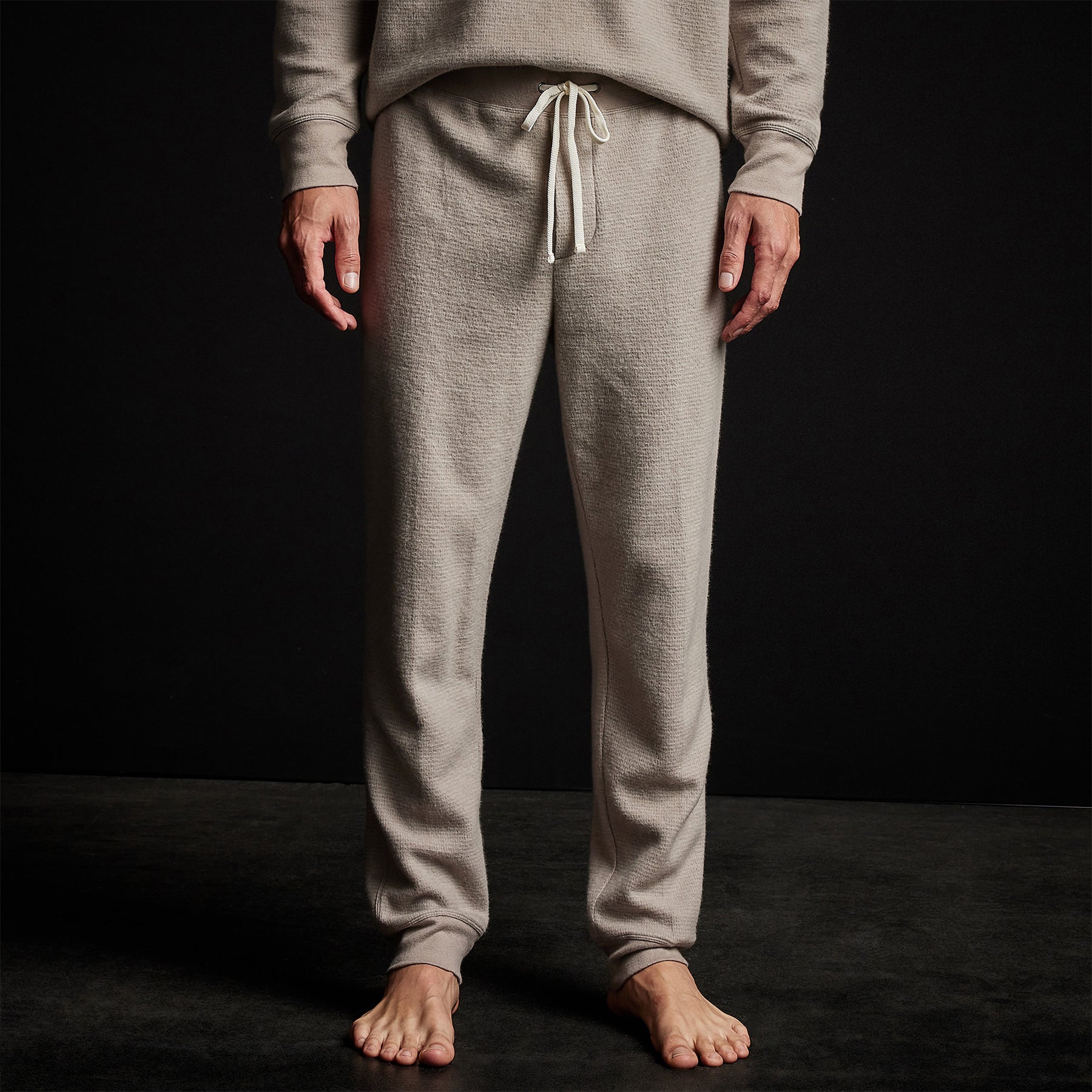Men's Thermal Knit Lounge Set With Cashmere Blanket - Dapple/Taupe