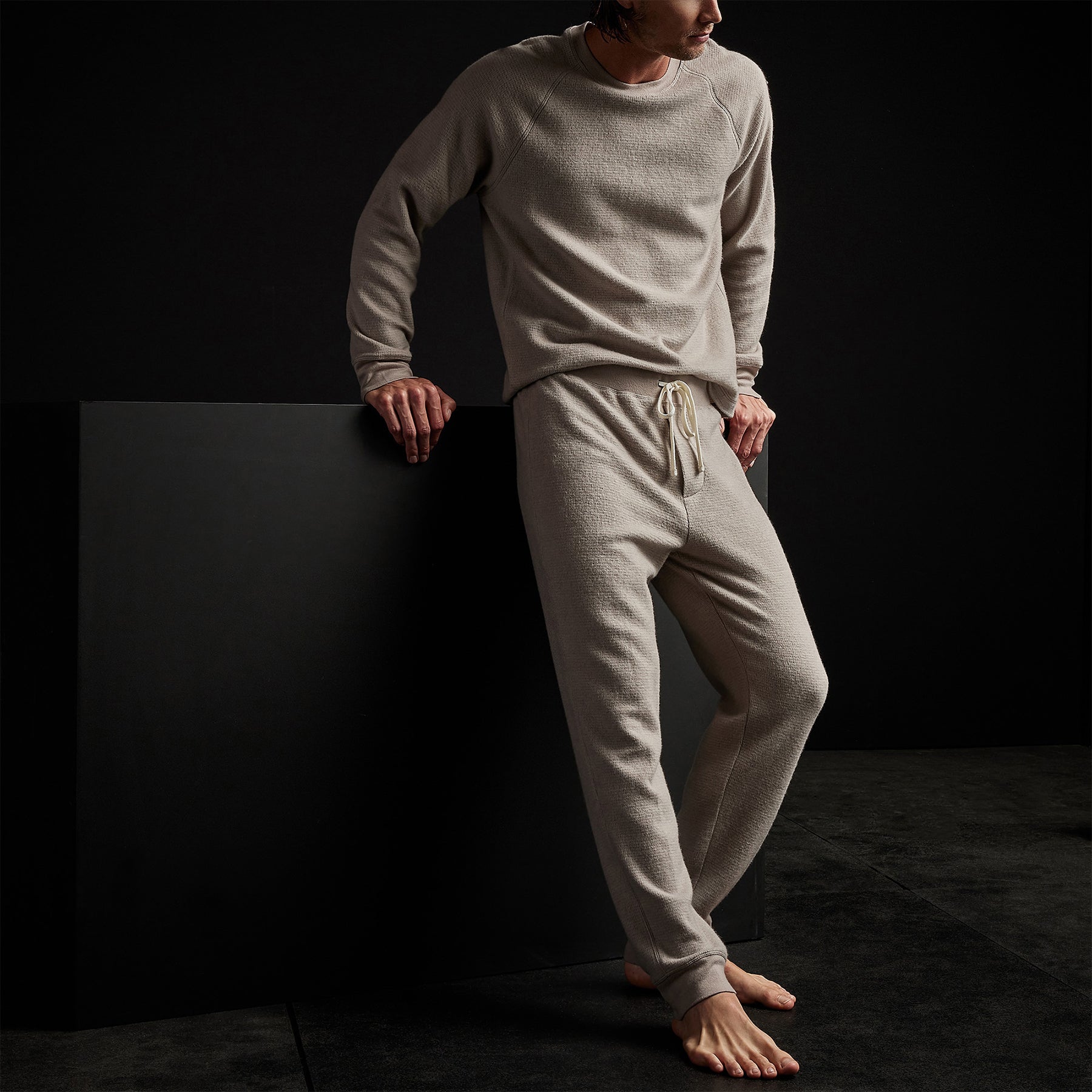 Men's Thermal Knit Lounge Set With Cashmere Blanket - Dapple/Taupe
