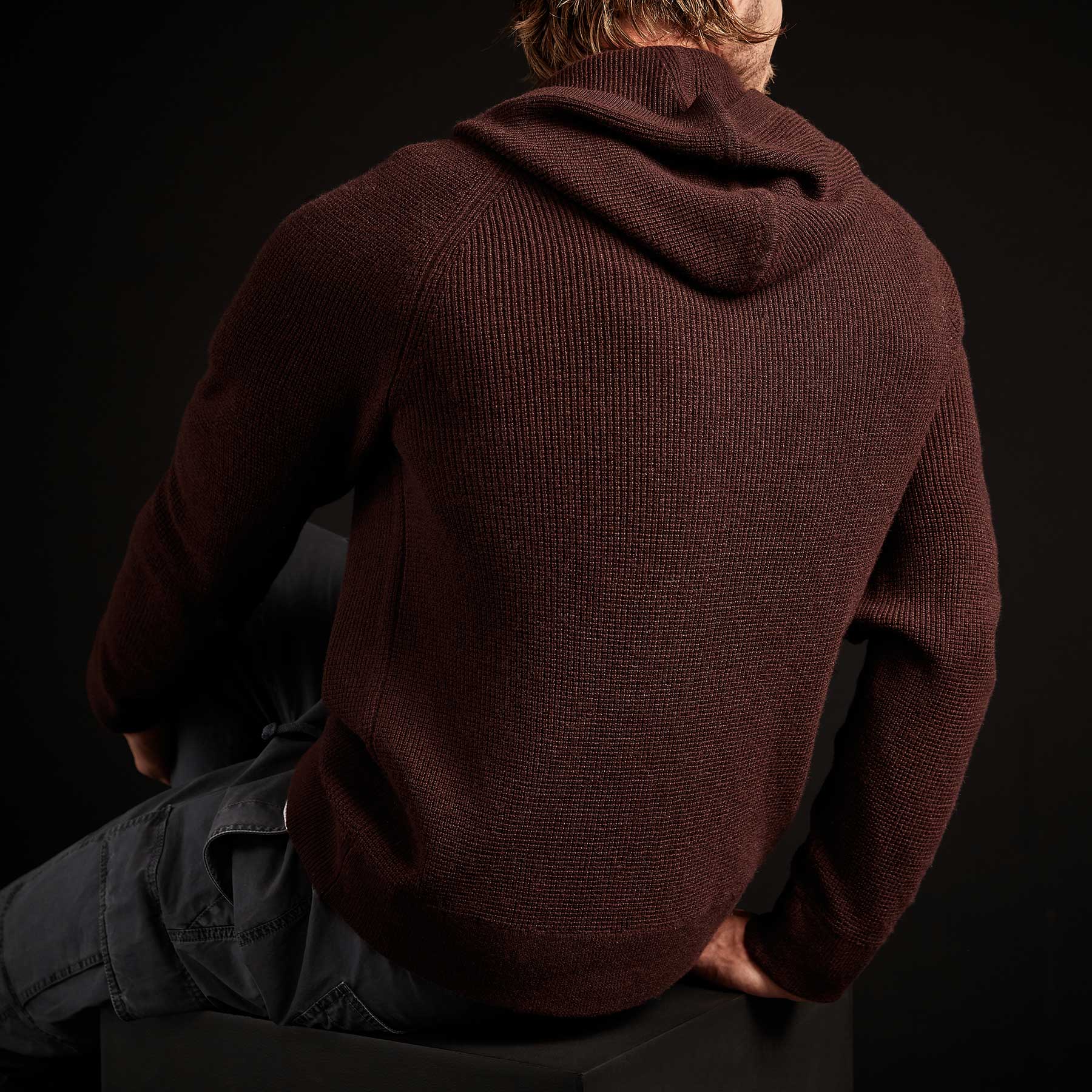 Cashmere Thermal Raglan Hooded Sweater - Red Earth | James Perse Los Angeles