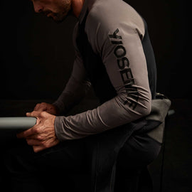 Y/OSEMITE Graphic Performance Knit Raglan - Black/Raccoon Grey | James Perse Los Angeles
