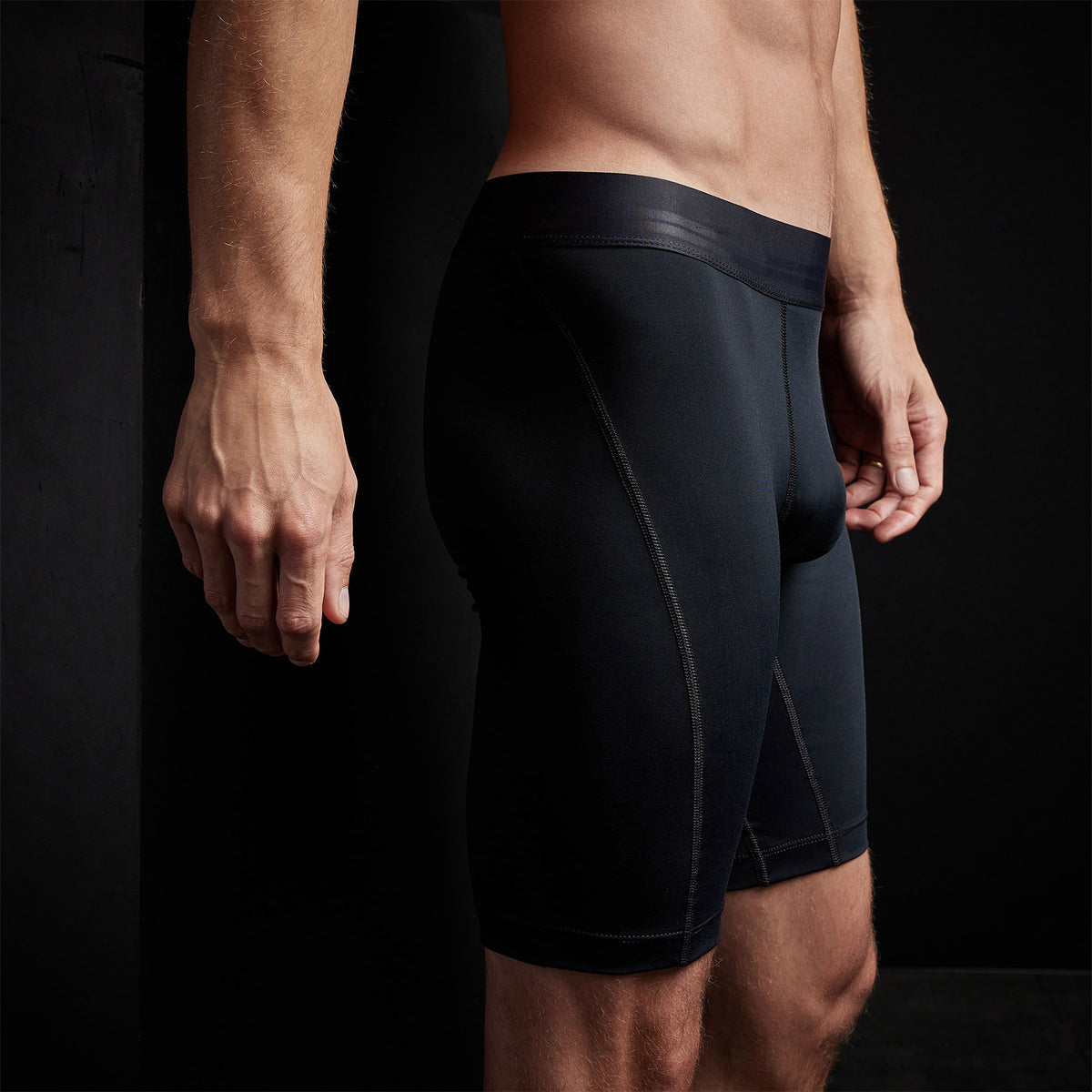 Y/OSEMITE Cool Touch Sport Long Boxer In Black | James Perse Los Angeles