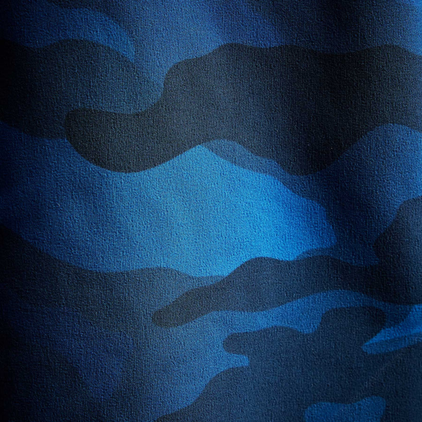 Camo Curve Hem Hybrid Trunk in Pacific Camo/Oxide | James Perse Los Angeles