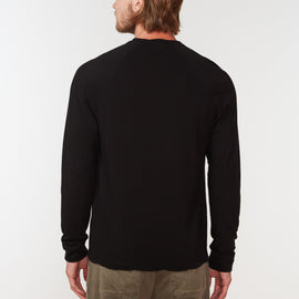 Dry Touch Jersey Raglan Henley in Black | James Perse Los Angeles