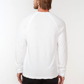Dry Touch Jersey Raglan Henley in White | James Perse Los Angeles