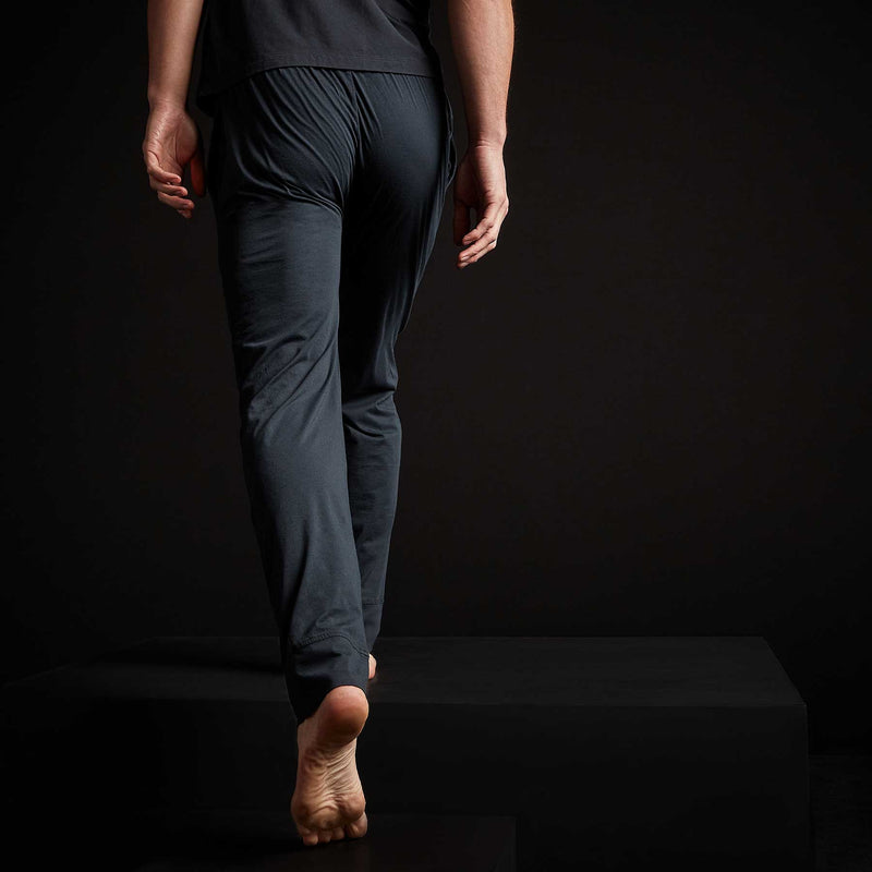 Luxe Lotus Jersey Tapered Lounge Pant - French Navy | James Perse Los Angeles