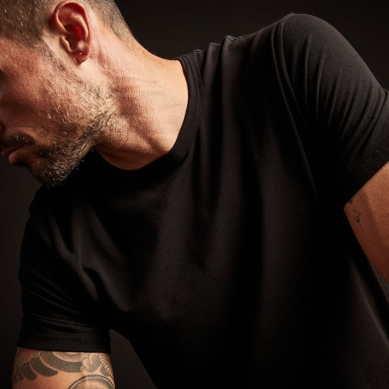 Elevated Lotus Jersey Lounge Tee - Black | James Perse Los Angeles