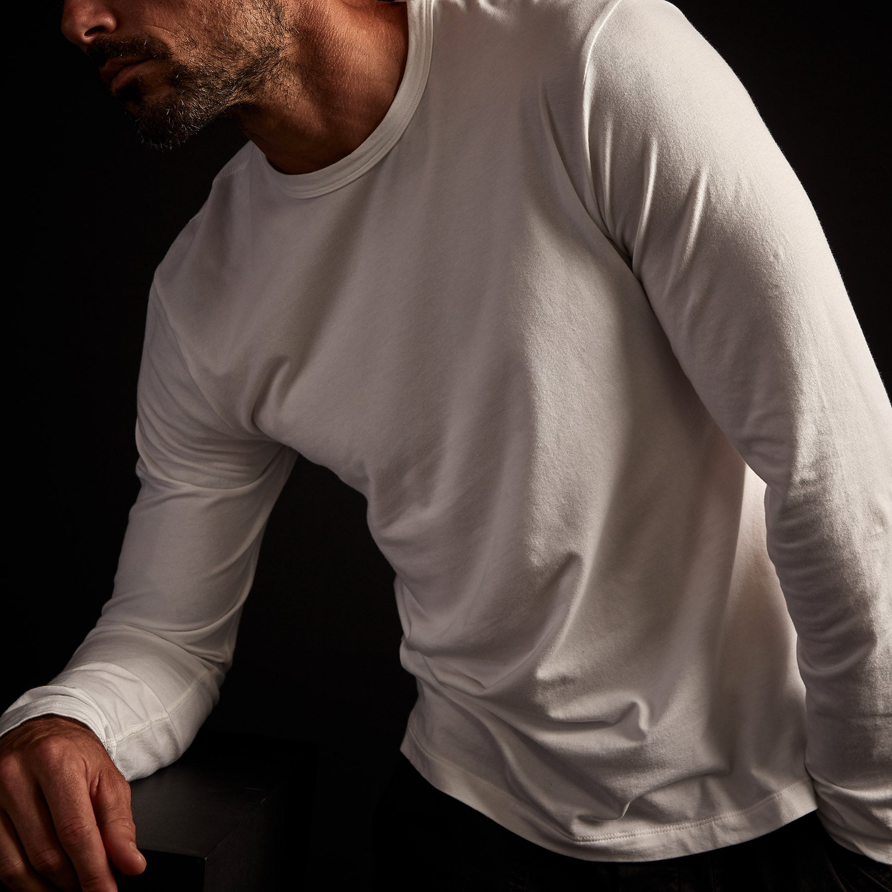 Elevated Lotus Jersey Lounge Crew - White | James Perse Los Angeles