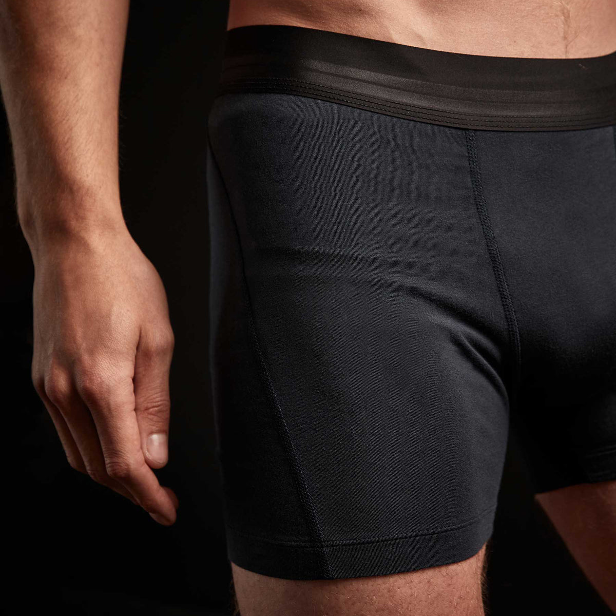 Elevated Lotus Sport Boxer  Short In French Navy | James Perse Los Angeles