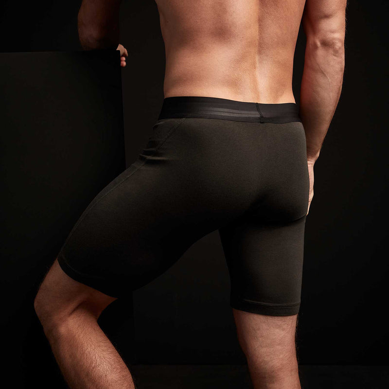 Elevated Lotus Sport Boxer  Long In Carbon | James Perse Los Angeles