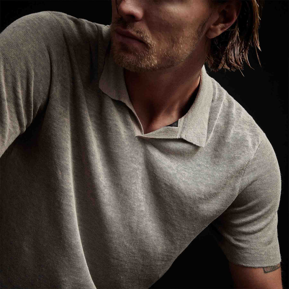 Fine Linen Double Layer Polo in Natural/Black | James Perse Los Angeles