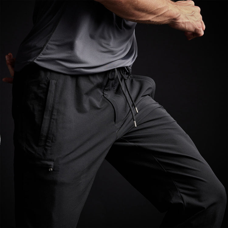 Y/OSEMITE Performance Cotton Pant In Black | James Perse Los Angeles