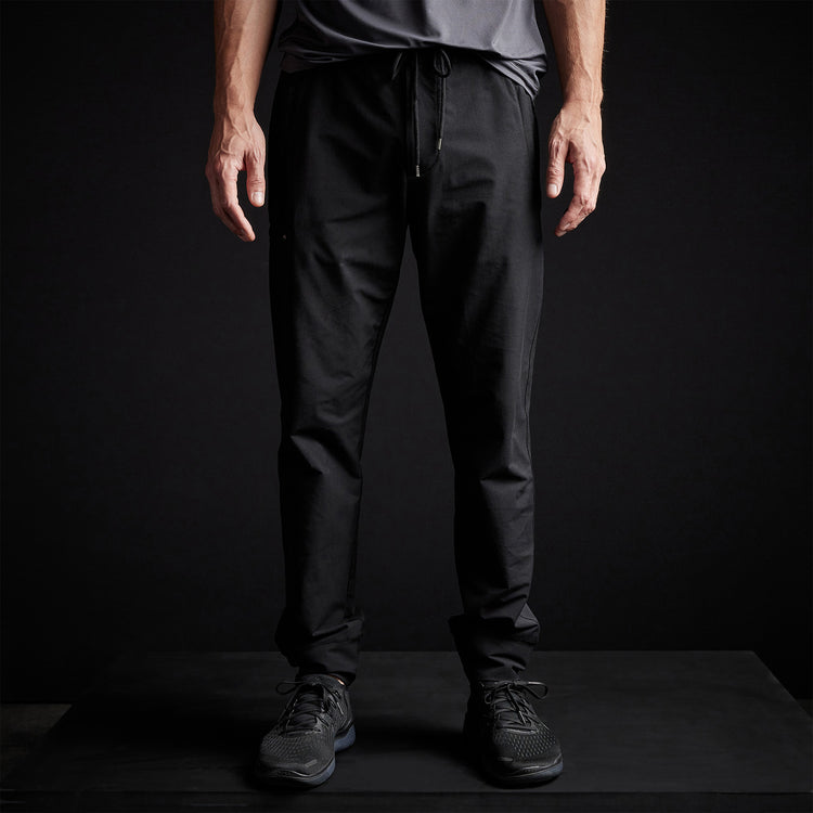 Y/OSEMITE Performance Cotton Pant In Black | James Perse Los Angeles