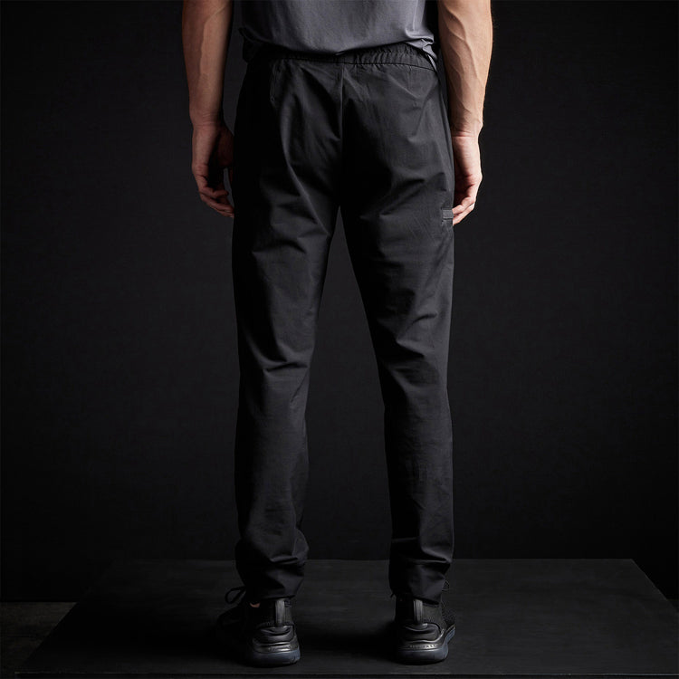Y/OSEMITE Performance Cotton Pant In Black | James Perse Los Angeles