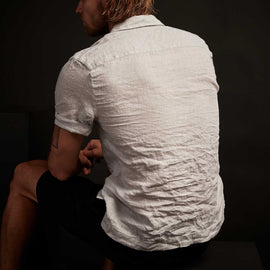 Short Sleeve Linen Shirt In Feather | James Perse Los Angeles