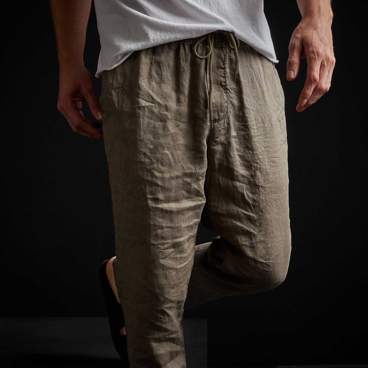 Lightweight Linen Pant - Platoon Pigment | James Perse Los Angeles