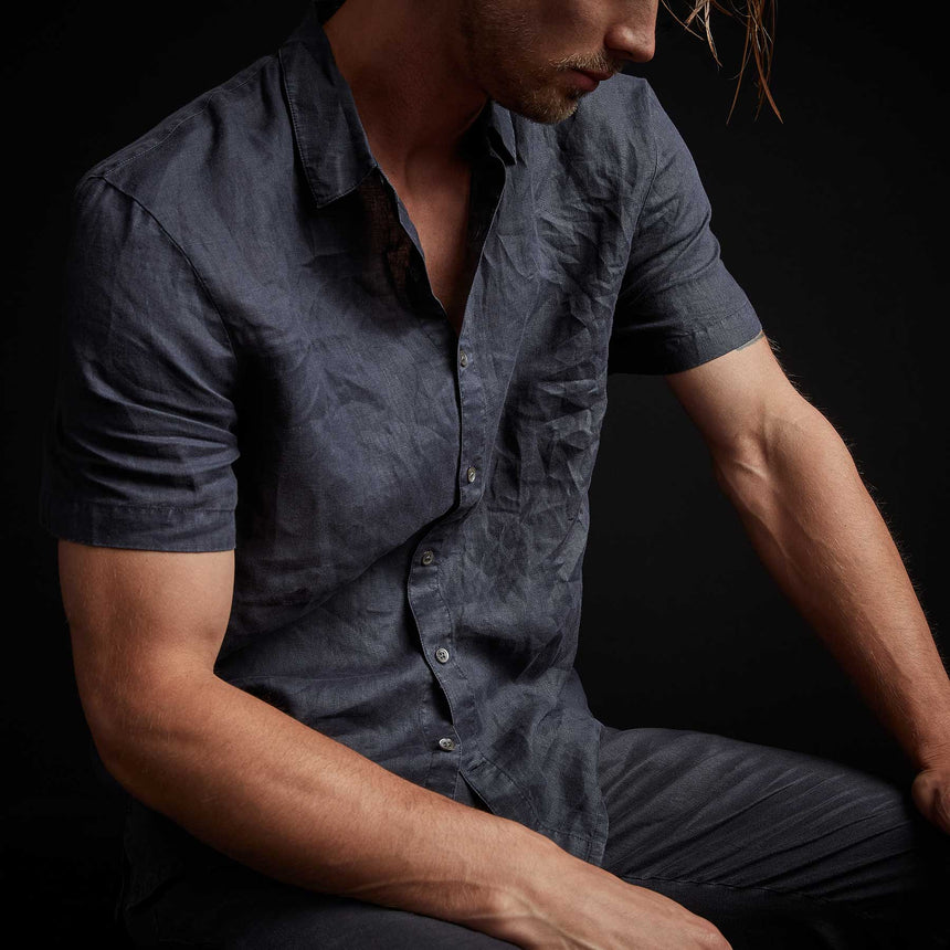 Garment Dyed Short Sleeve Linen Shirt - Titan Pigment | James Perse Los Angeles