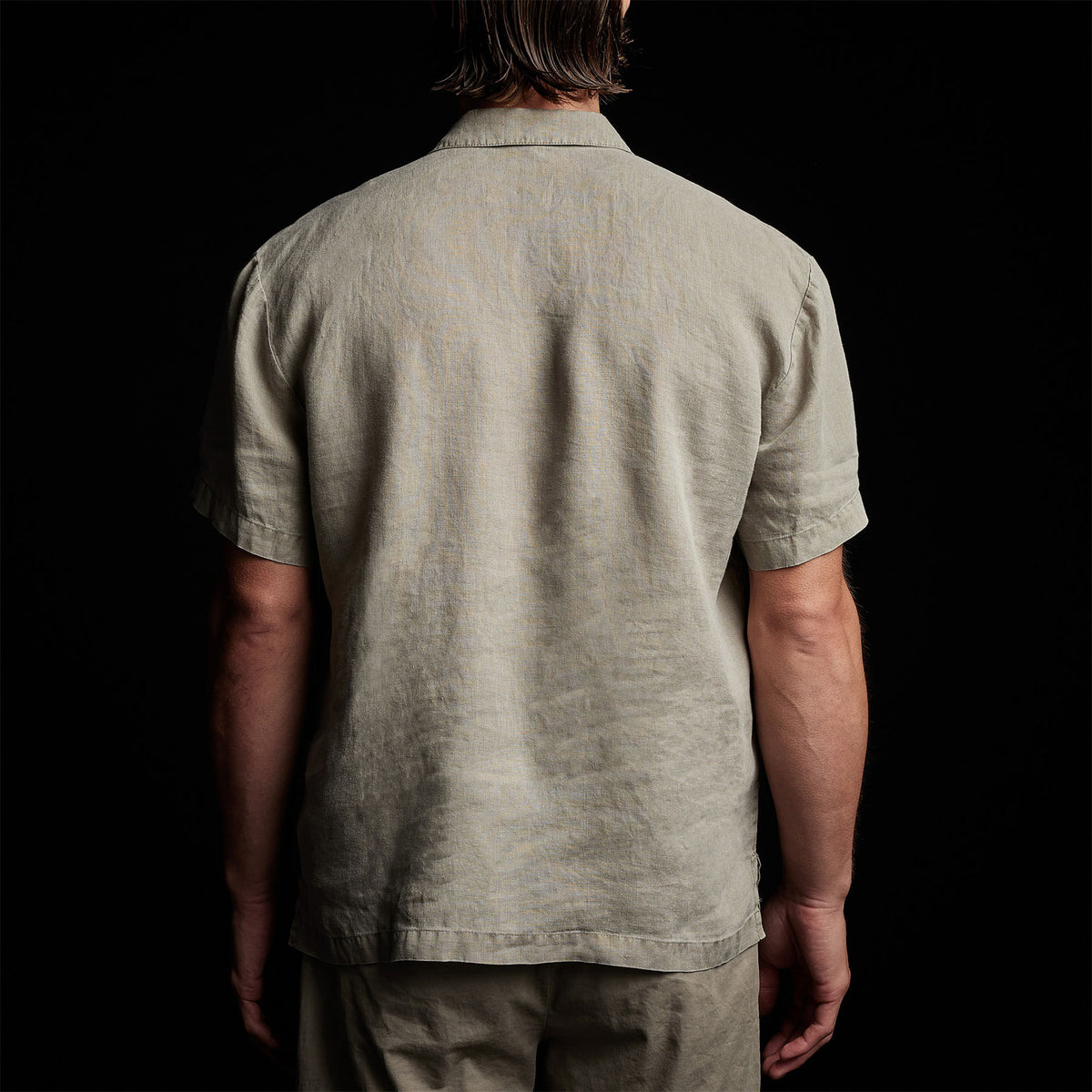 Lightweight Linen Pullover Polo in Silt Pigment | James Perse Los Angeles