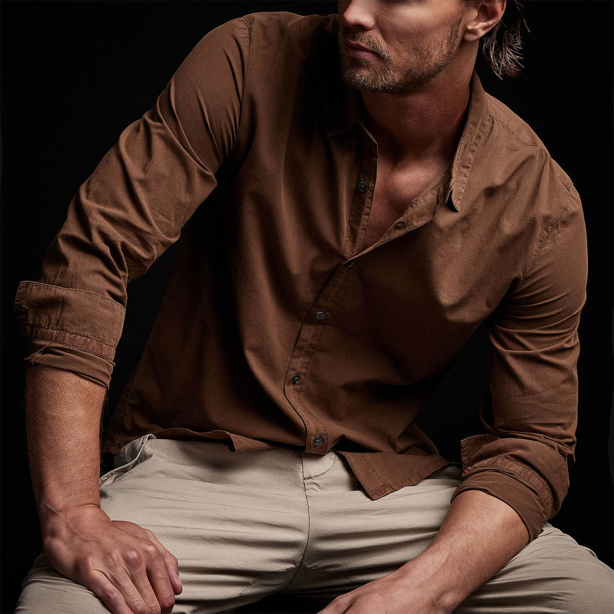 Standard Shirt in Gingerbread Pigment | James Perse Los Angeles