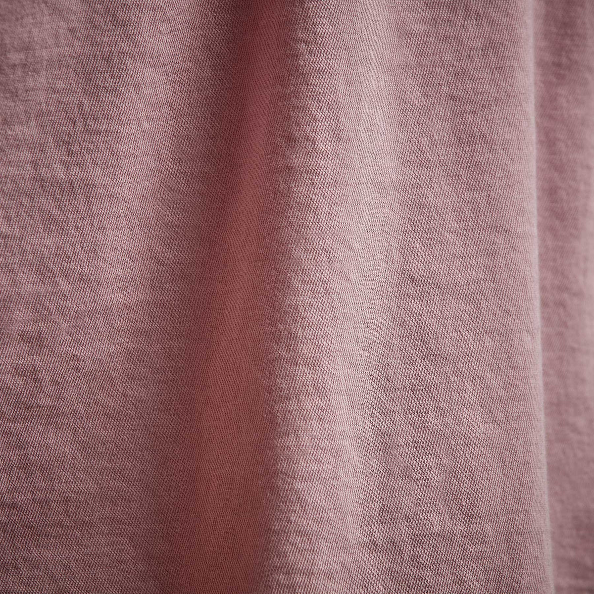 Short Sleeve Crew Neck in Antique Rose Pigment | James Perse Los Angeles