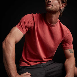 Short Sleeve Crew Neck - Brick Pigment | James Perse Los Angeles