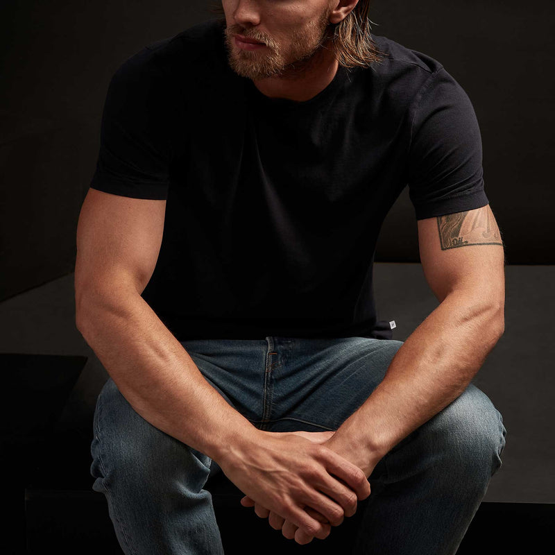 Short Sleeve Crew Neck in Deep | James Perse Los Angeles