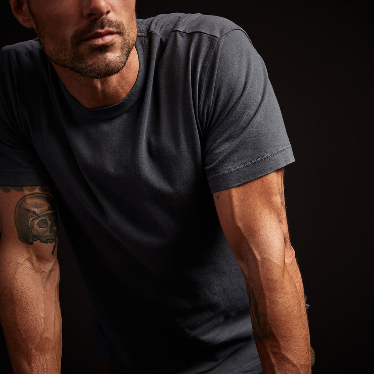 Short Sleeve Crew Neck in Maine Pigment | James Perse Los Angeles