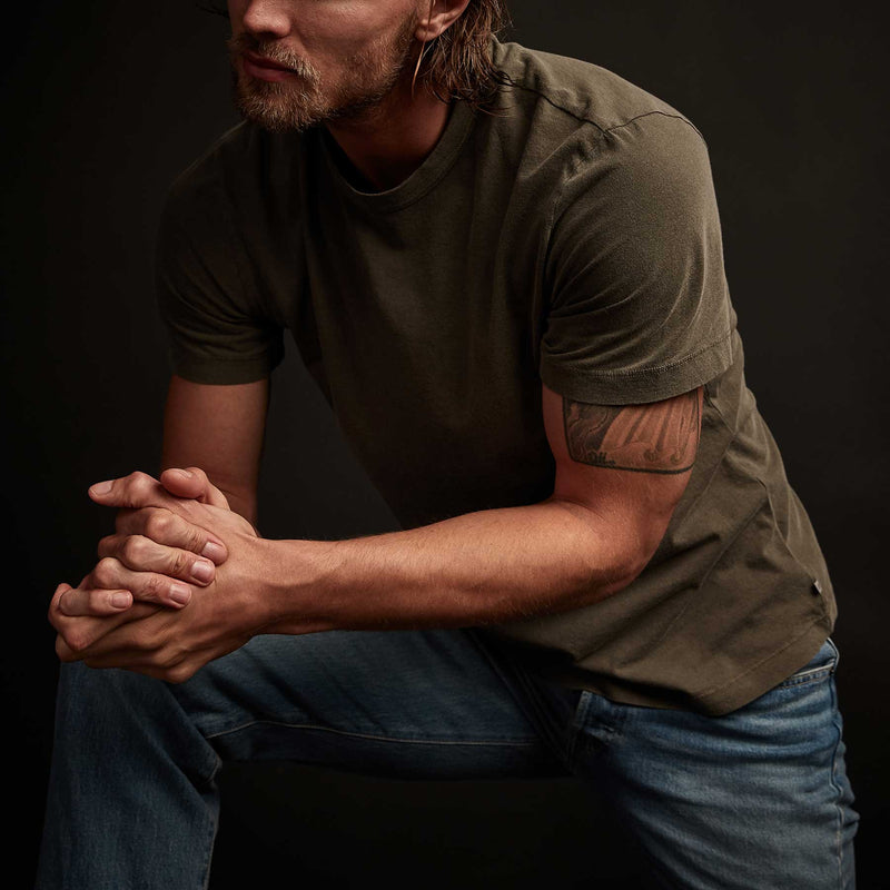 Short Sleeve Crew Neck In Platoon Pigment | James Perse Los Angeles