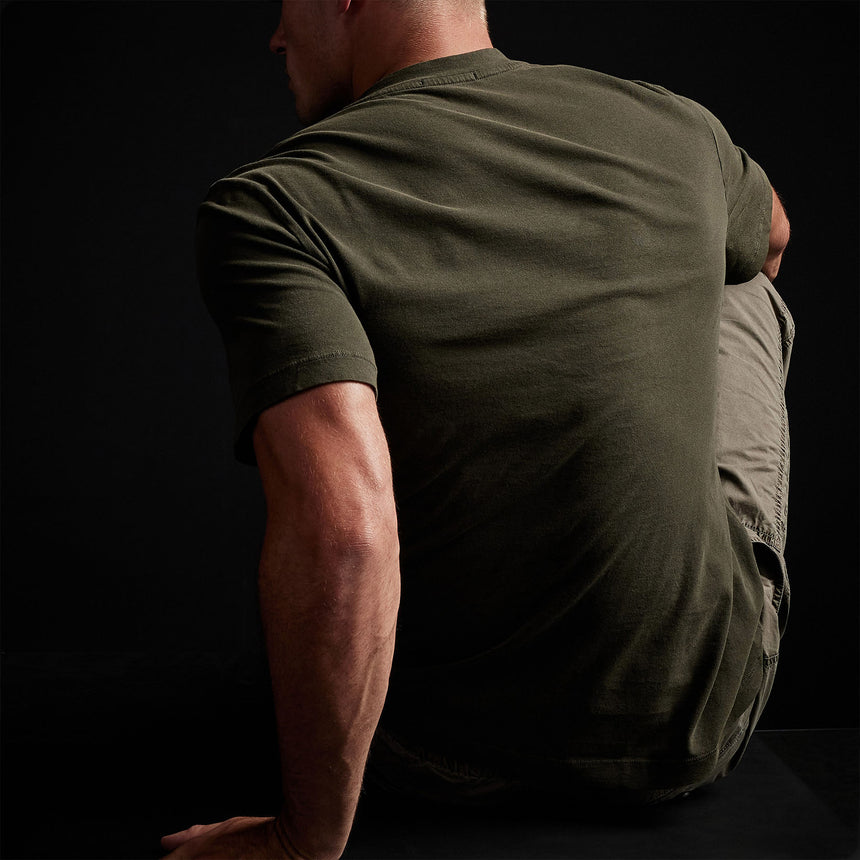 Short Sleeve V Neck in Tent Pigment | James Perse Los Angeles