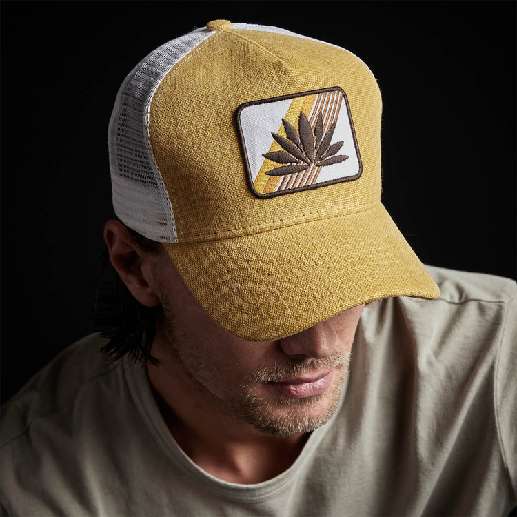 Agave Patch Linen Trucker Hat in Amber | James Perse Los Angeles
